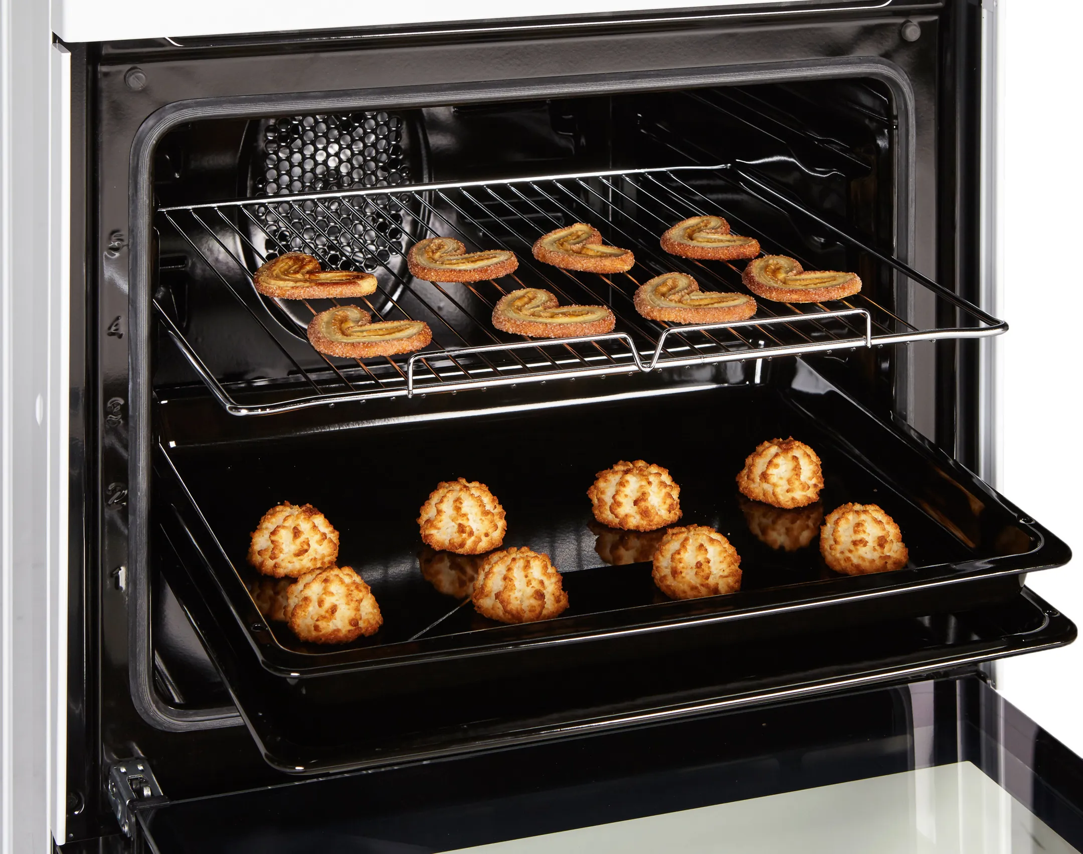 Beko Cuisinière électrique FSM67010GW image