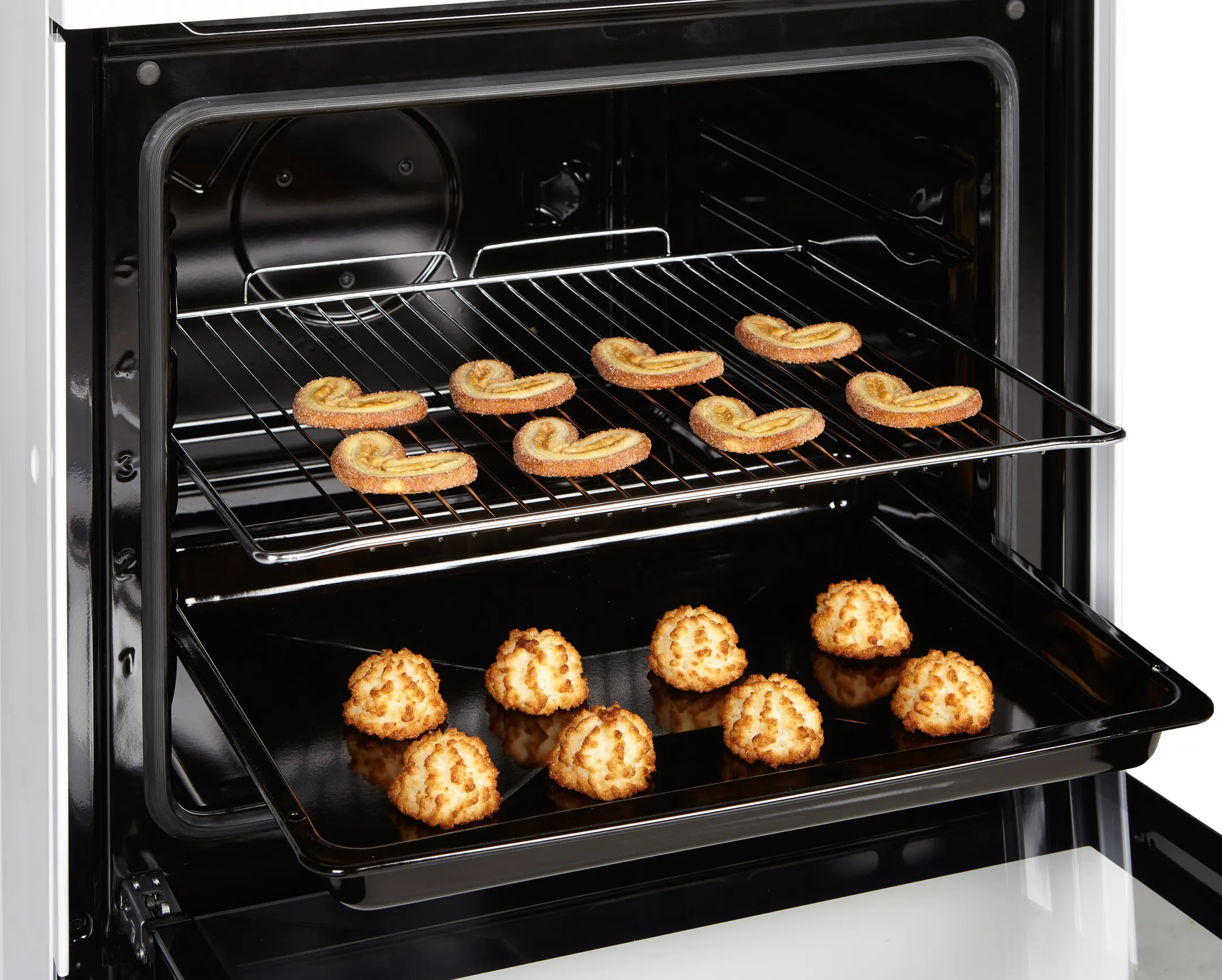 Beko Herd FSS66000GW image