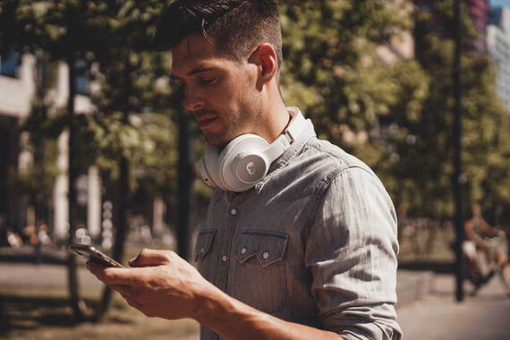 FRESH NREBEL CLAM ANC Casque Sans Fil - Ice Grey