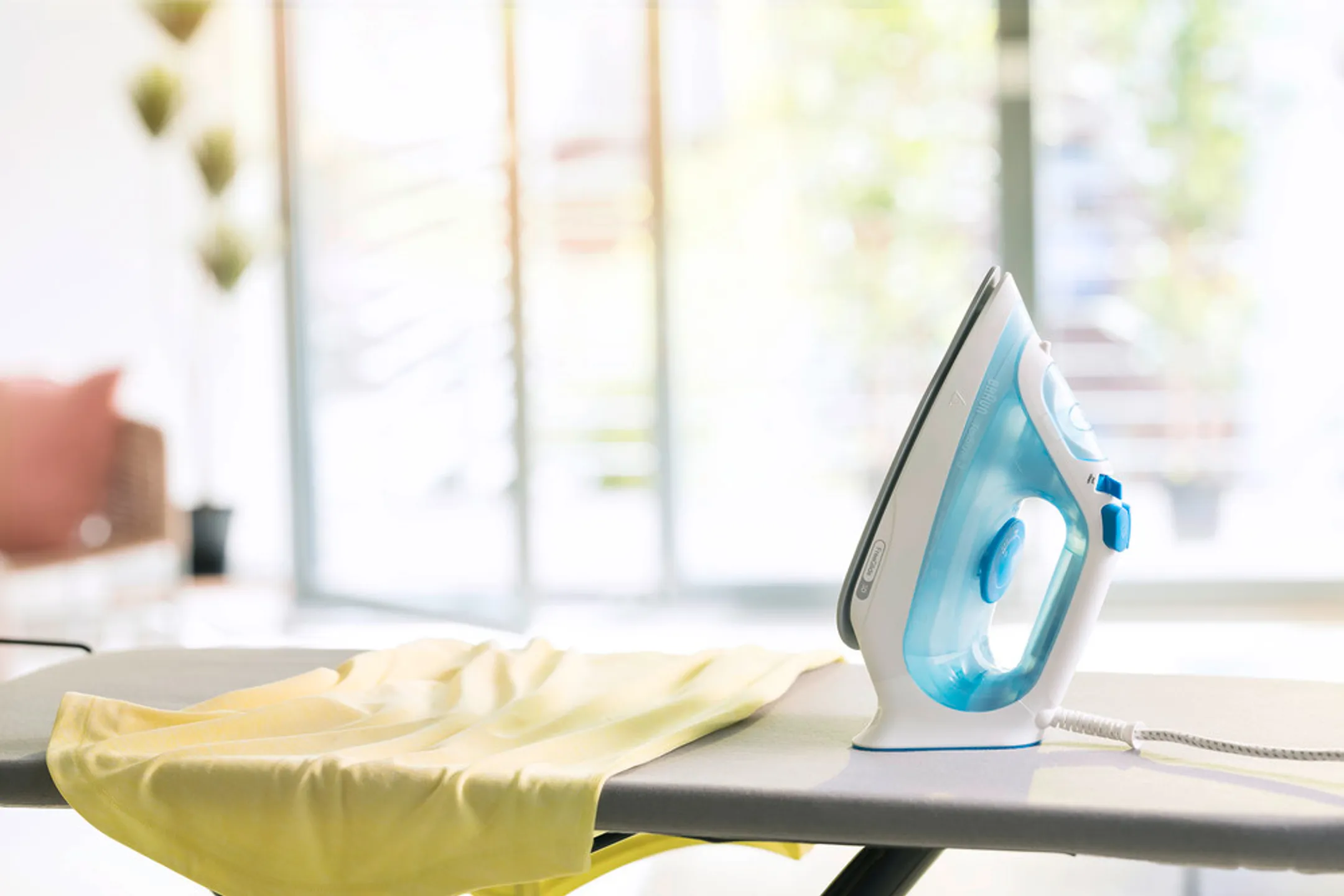 Braun Iron TexStyle 3 SI3053BL image