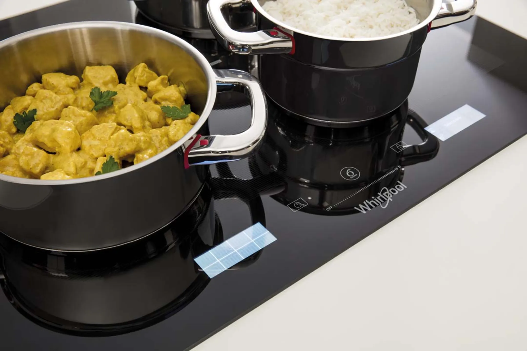 Whirlpool Whirlpool SMP 778 C/NE/IXL Built-in Zone induction hob Black hob image