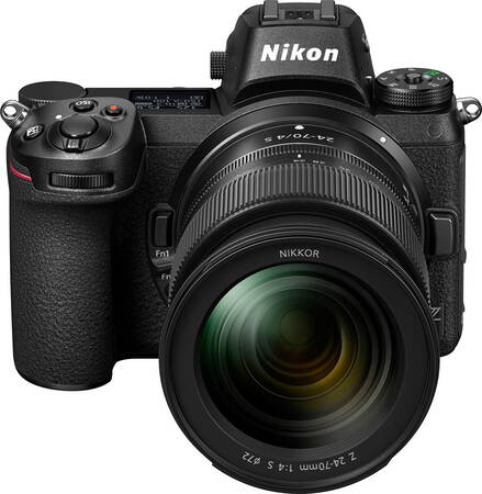 Nikon Z6 + objectif zoom NIKKOR Z 24-70 mm f/4 S + adaptateur monture FTZ