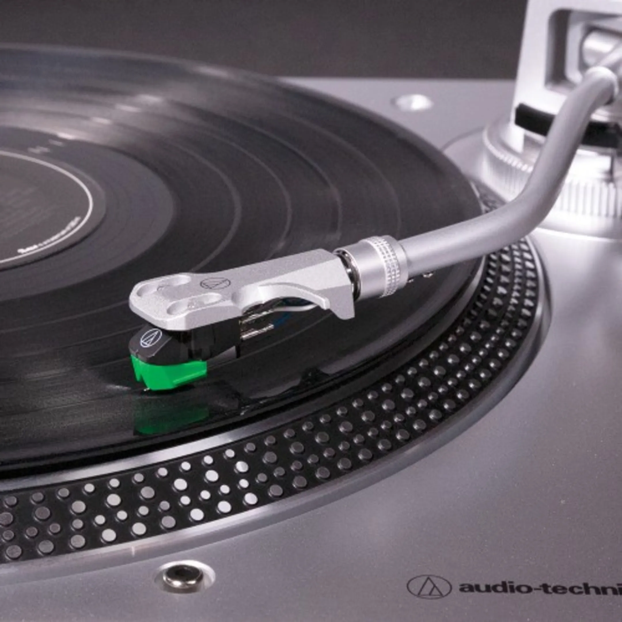 Audio Technica AT-LP120XUSBSV Plattenspieler Silber image