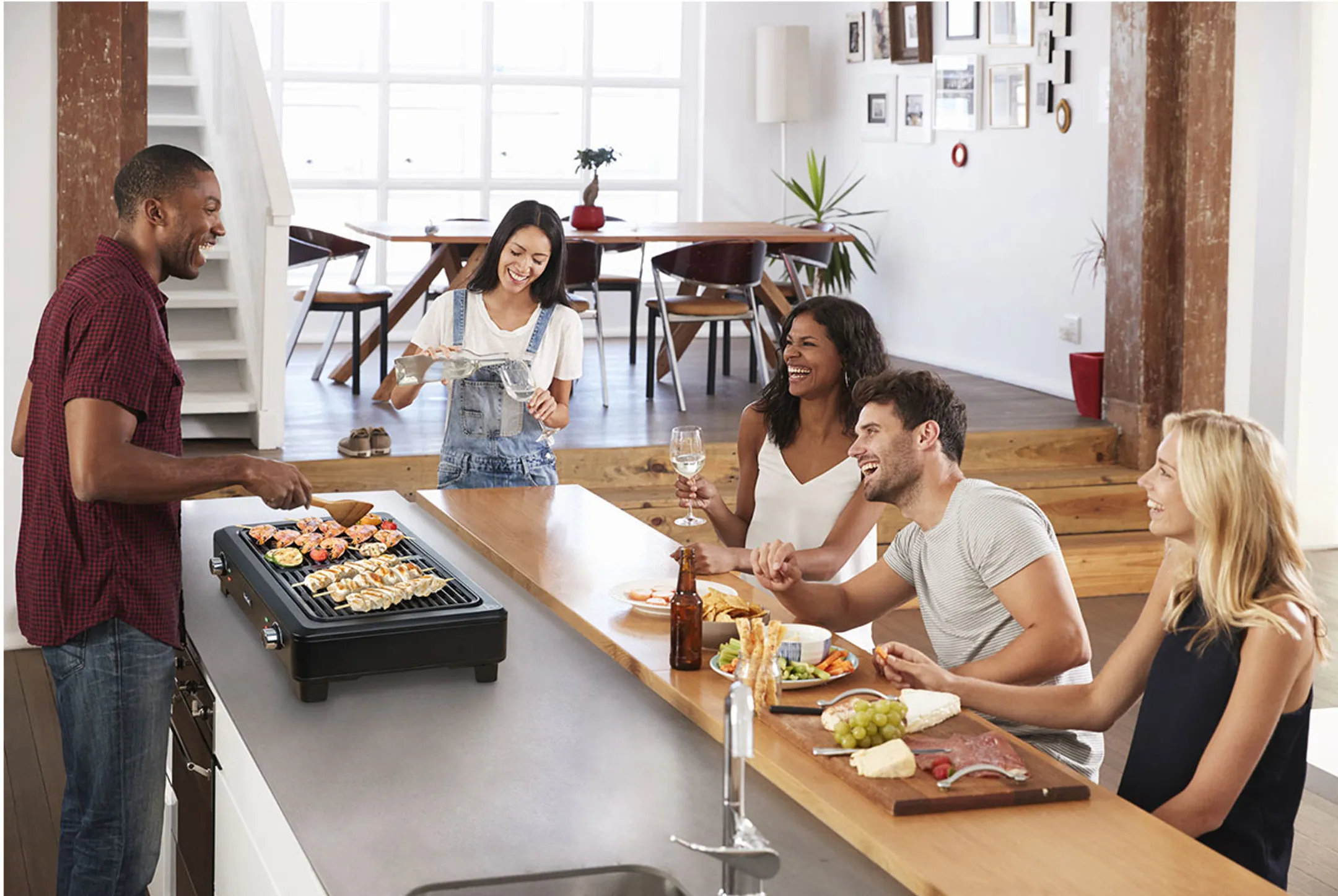Tefal Plancha Smoke Less Grill TG900812 image