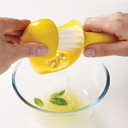 JOSEPH & JOSEPH Presse-agrumes  JJ200287