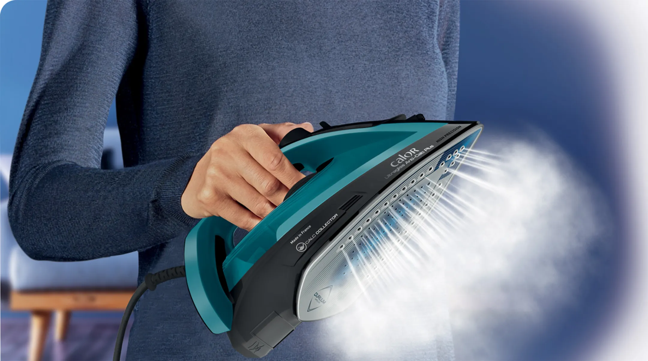 Calor Iron Ultragliss Anti-Calc Plus FV6832C0 image