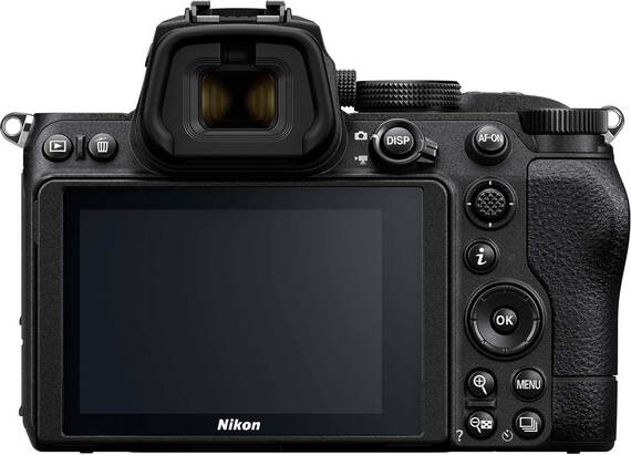 Nikon Z5 + objectif zoom NIKKOR Z 24-50 mm f/4-6.3