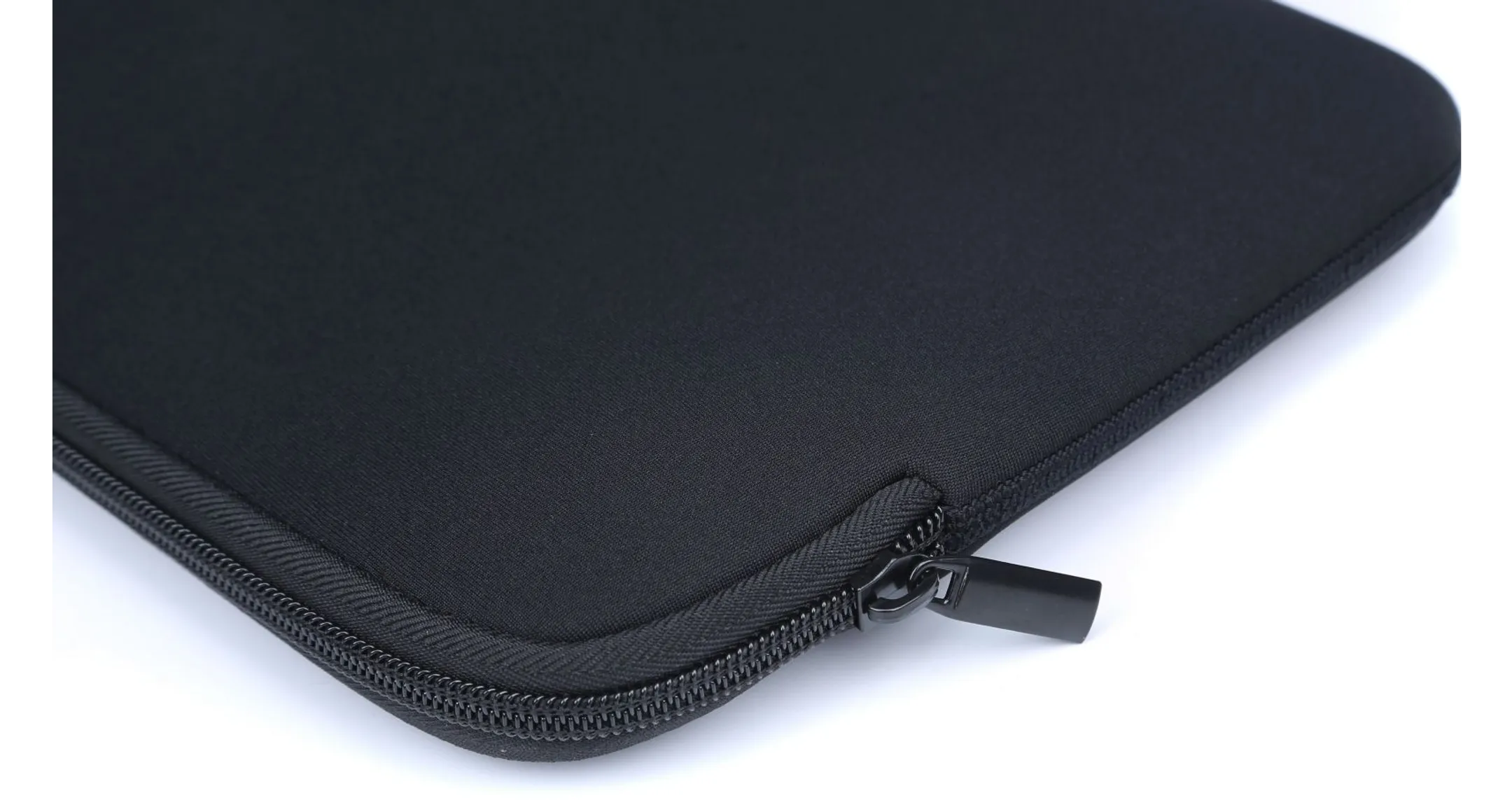 ESSENTIEL-B Hülle Néo 9-10'' Schwarz/Blau image