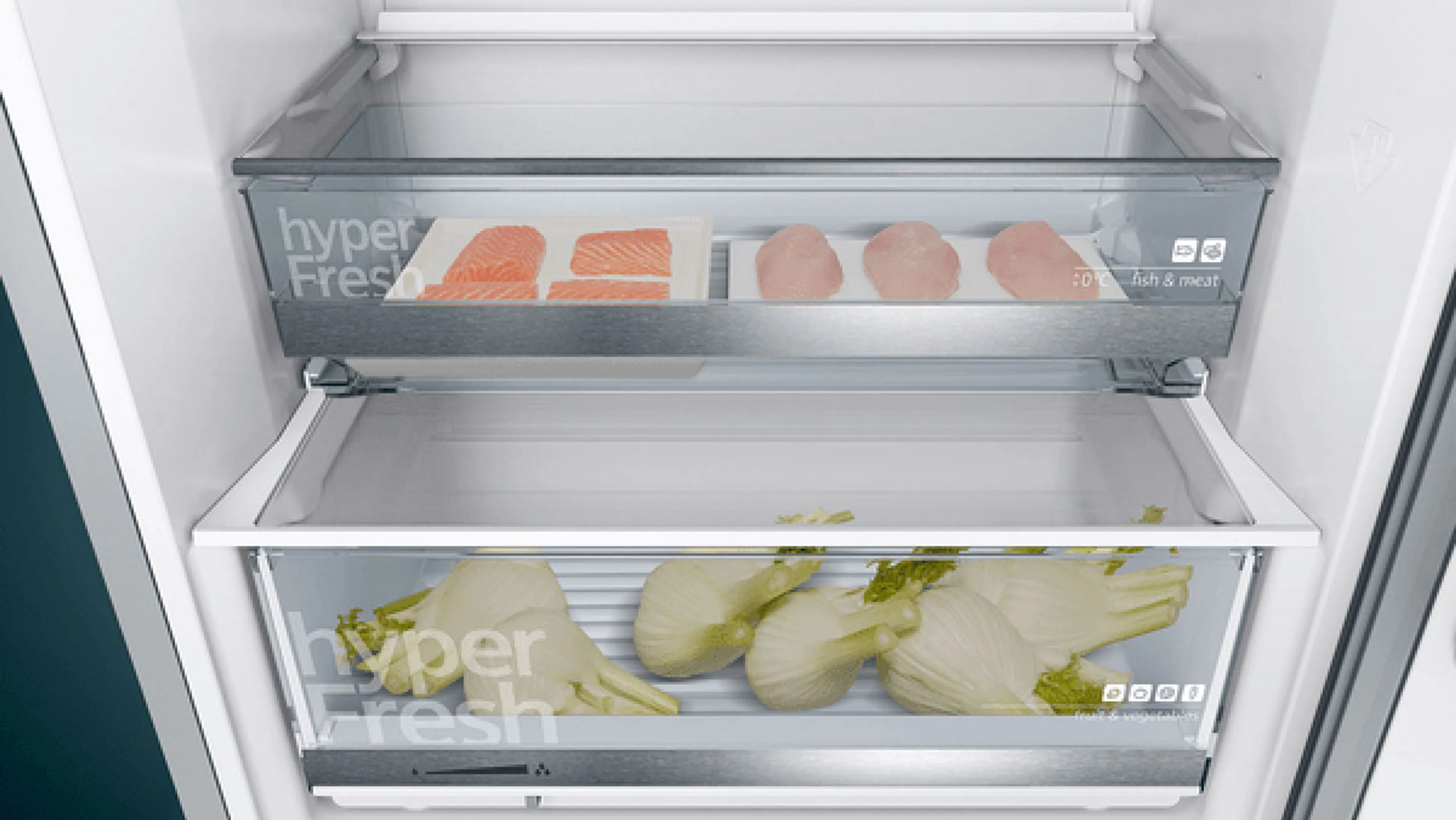 Siemens Combi fridge-freezer iQ500 KG49EAICA image