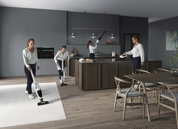 AEG Aspirateur balai QX8-2-PALR