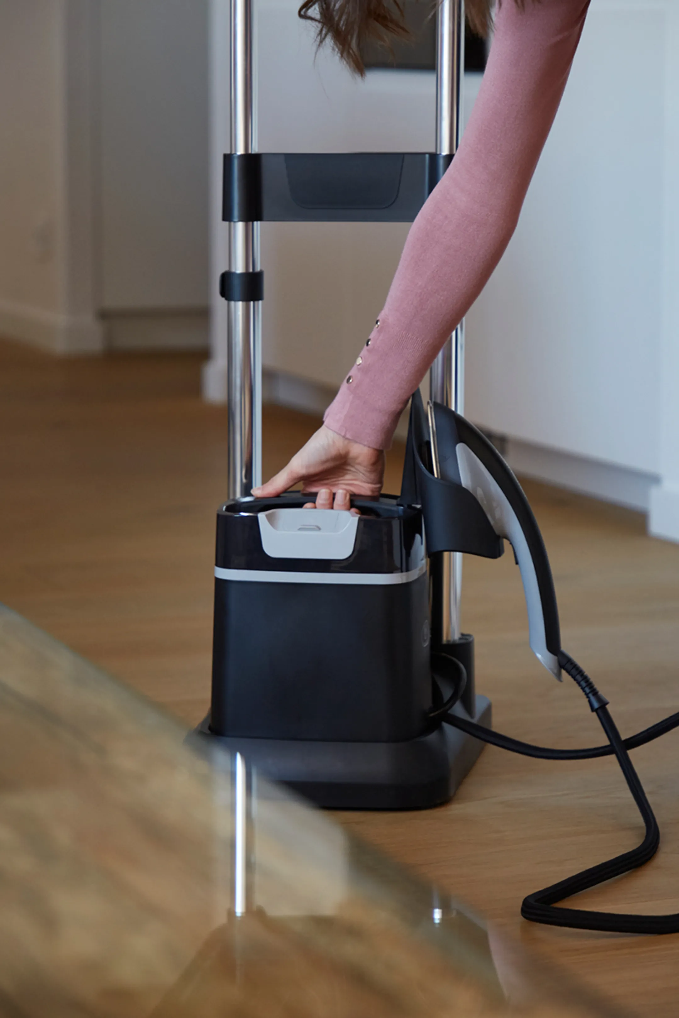 Calor Ixeo+ Ironing System QT1510C0 image