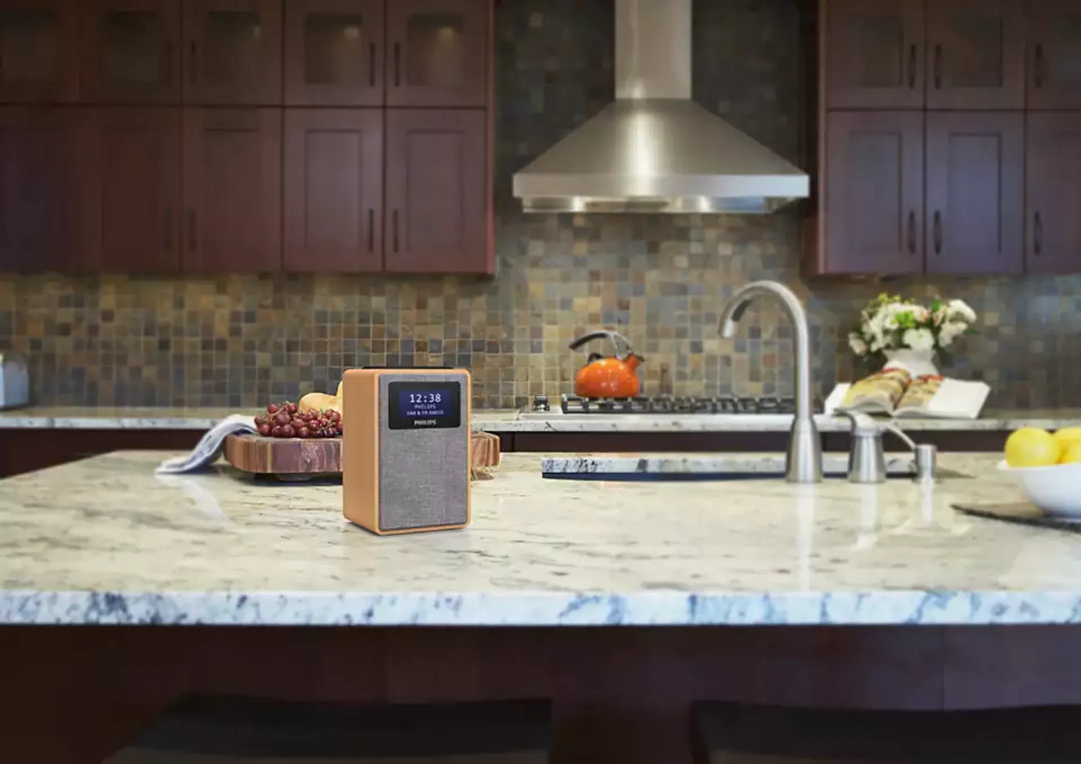 Philips TAR5005/10 Clock radio image