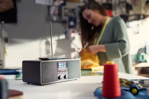 Philips TAR8805/10 Radio Internet, Charge sans fil Qi