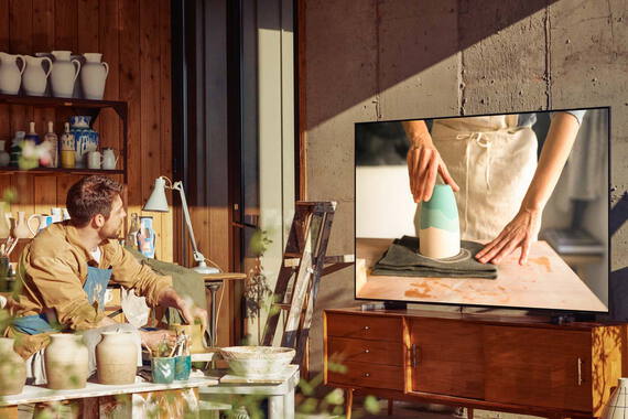 Samsung TV Crystal 4K UE65AU8000K (2021) - 65 pouces