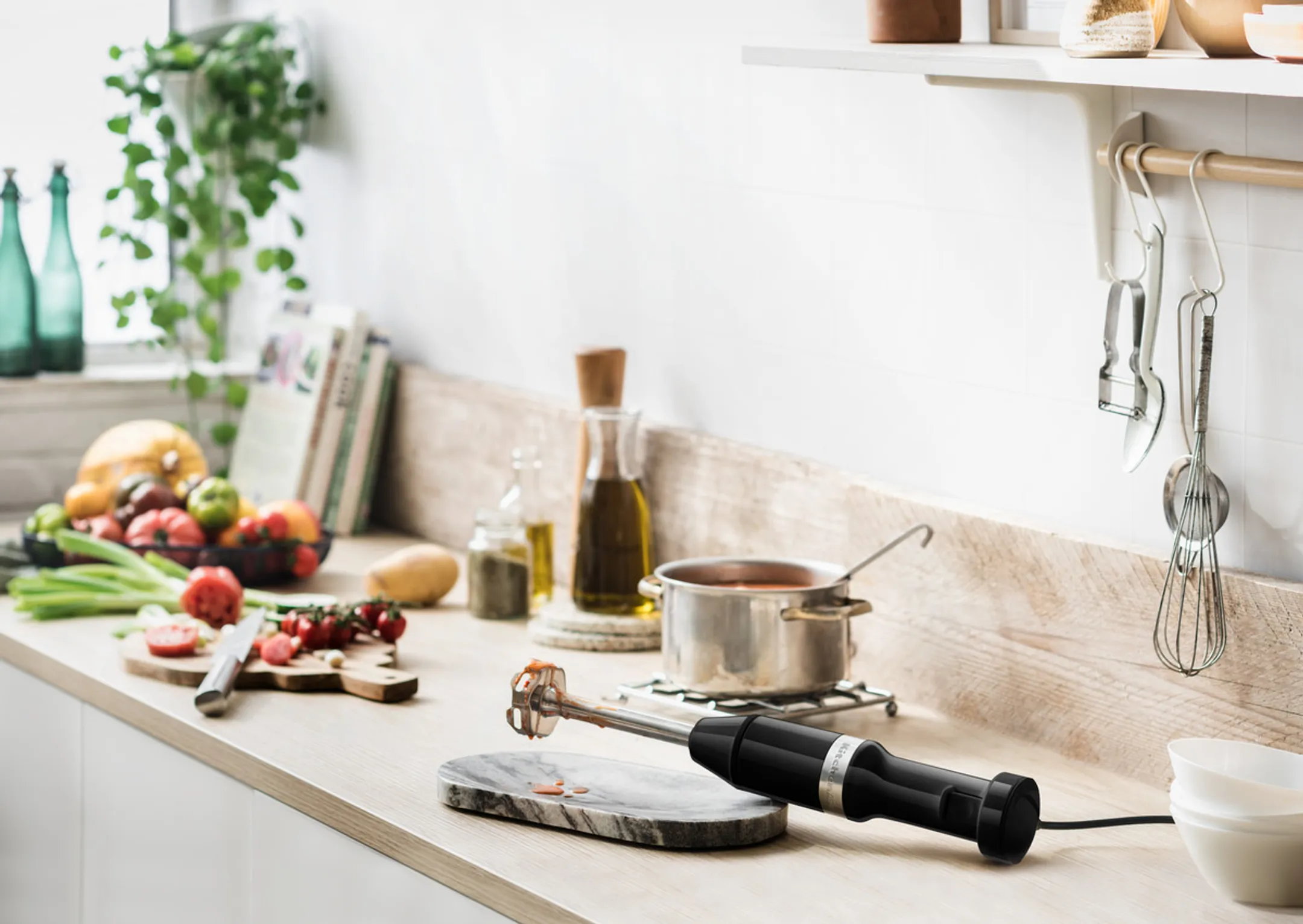 KitchenAid Hand blender KITCHENAID 5KHBV83EOB image