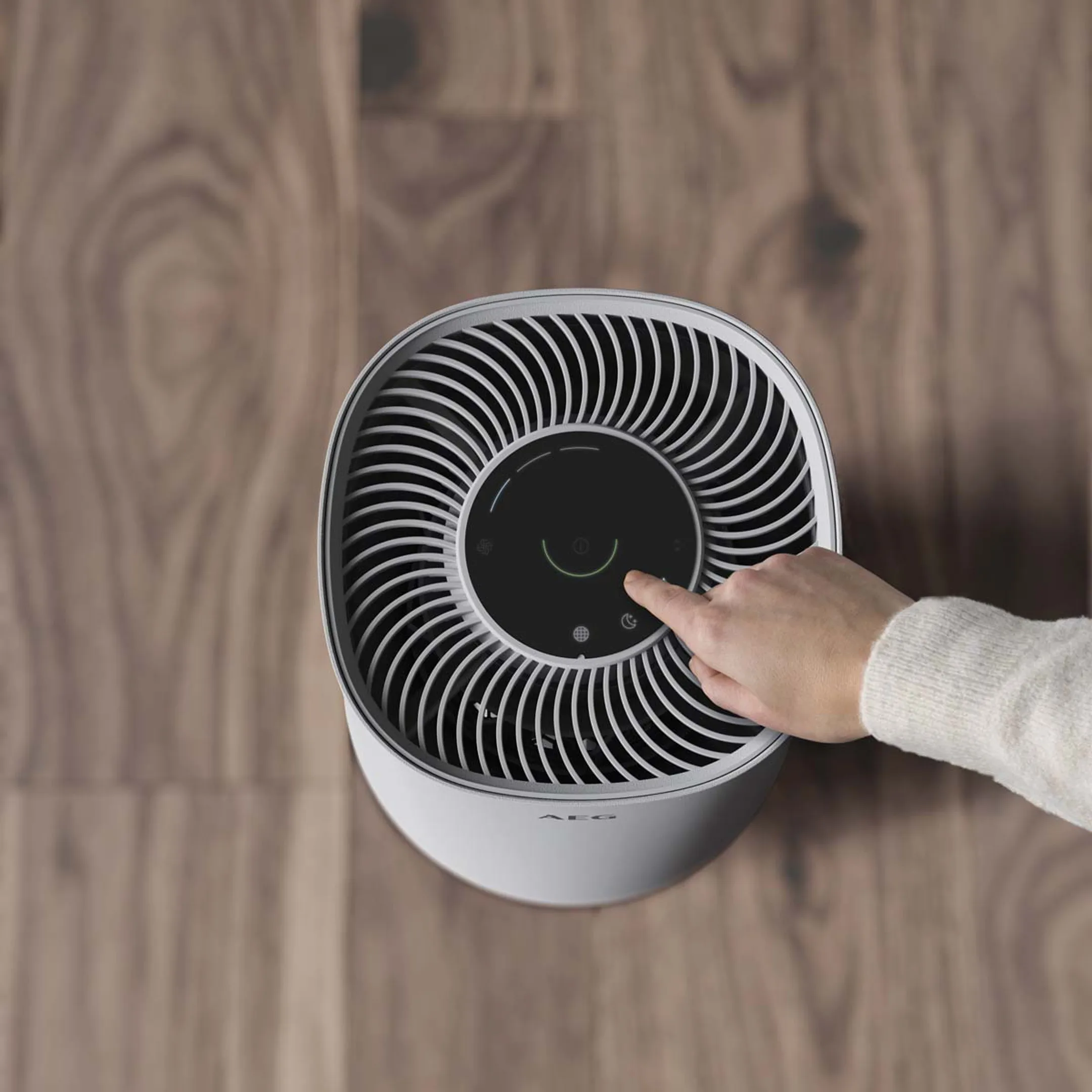 AEG Luftreiniger AX31-201GY image