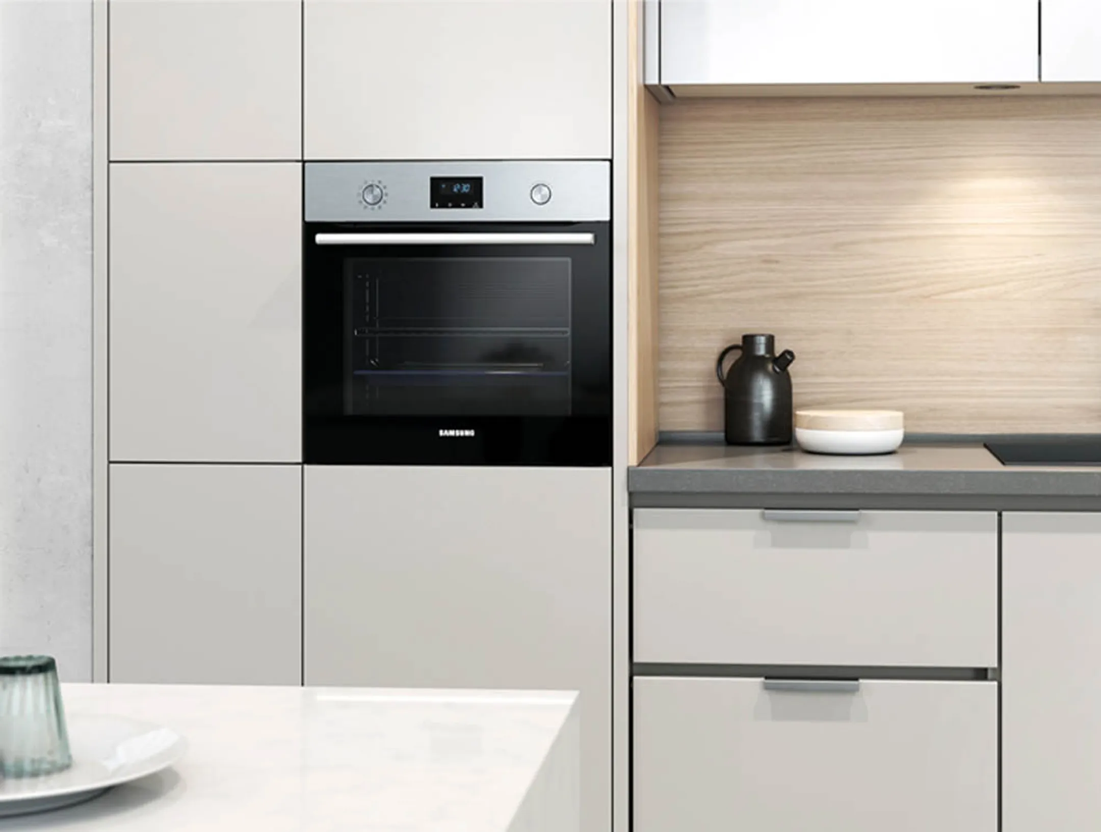 Samsung Einbau-Backofen NV68A1170BS image