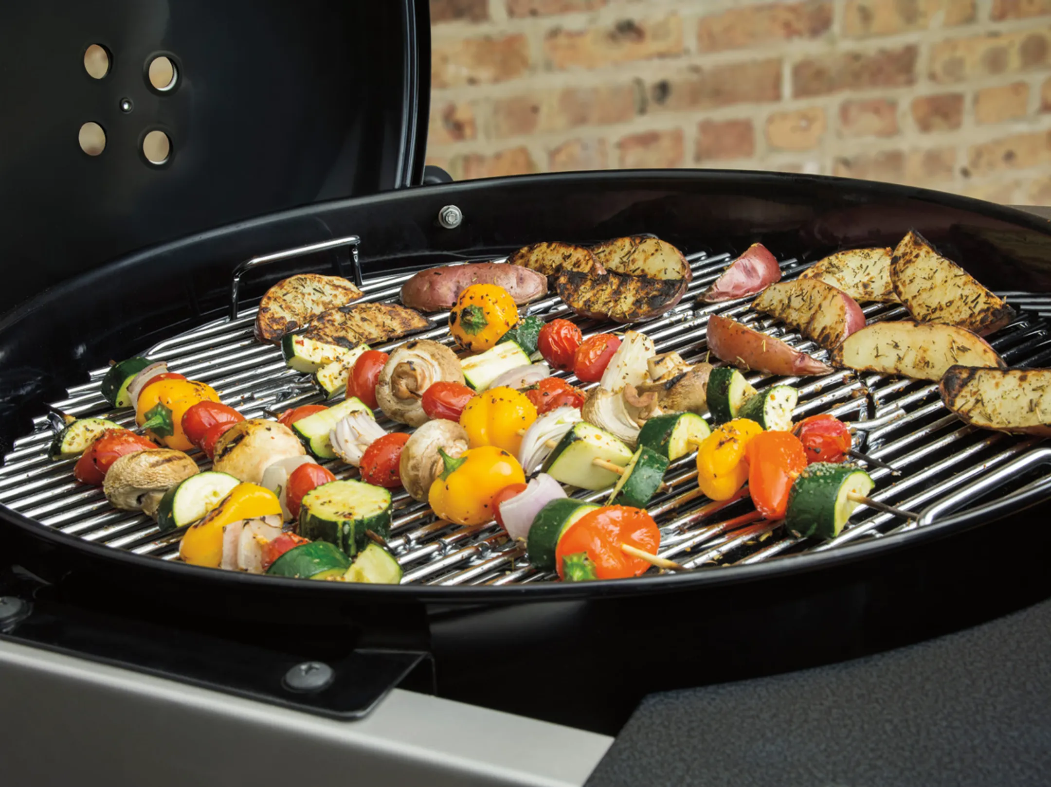 Weber Barbecue Charbon Performer Premium GBS Ø57 cm image