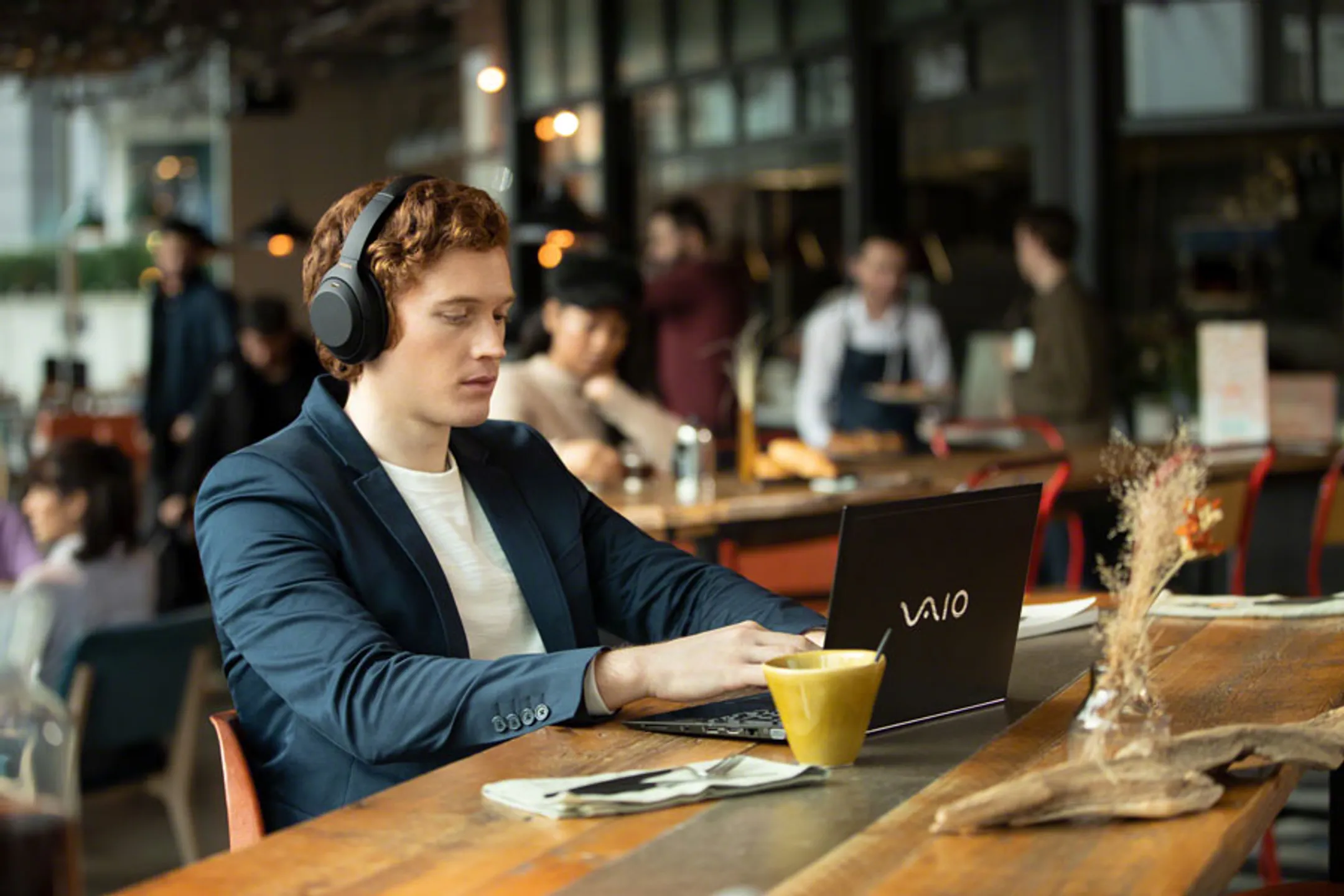 Sony WH-1000XM4 Wireless Headphones - Midnight Blue image