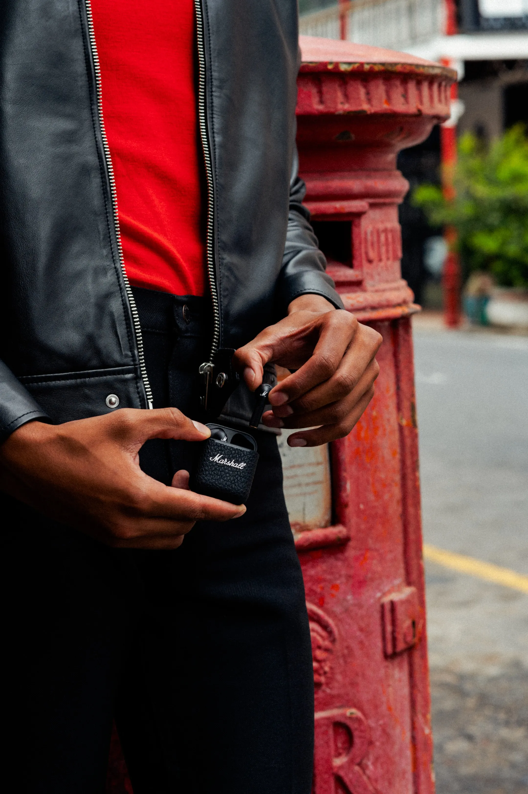 Marshall Minor III Wireless Headphones - Black image