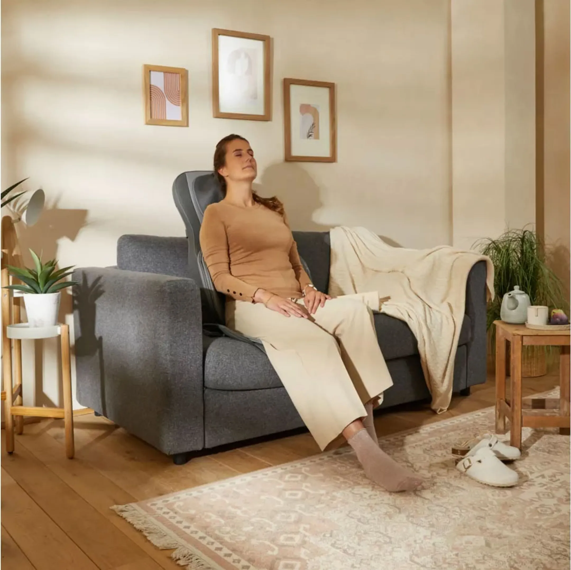 ESSENTIEL-B Eden Prestige EDM5 Massage seat image