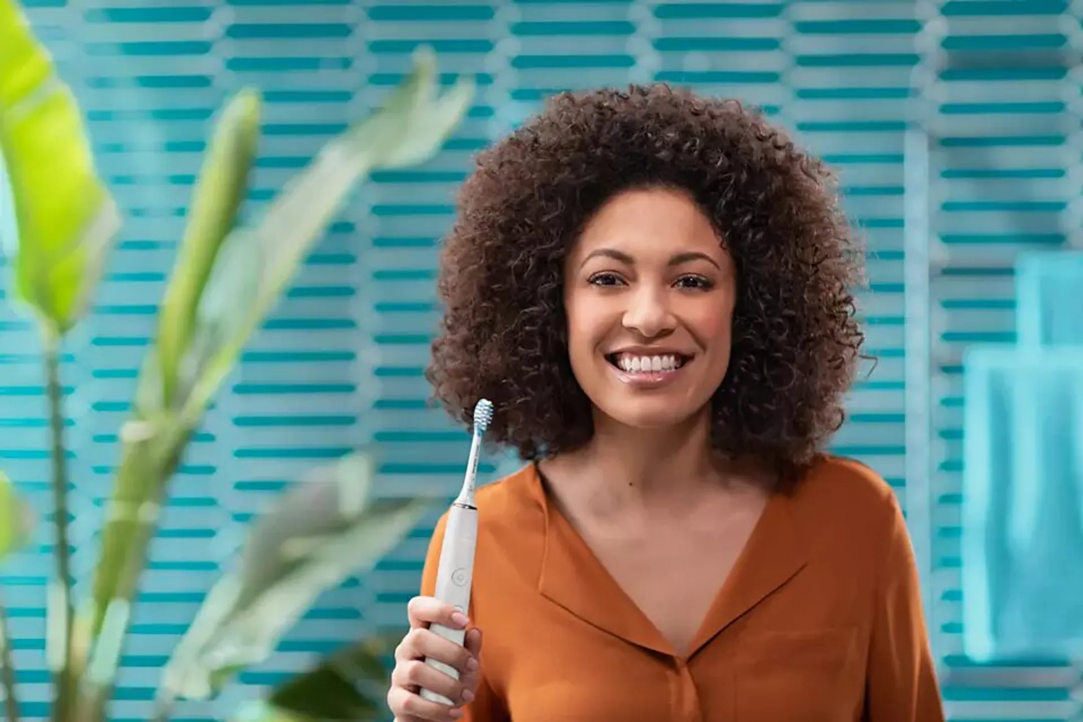 Philips Toothbrush DiamondClean 9000 HX9913/17 image