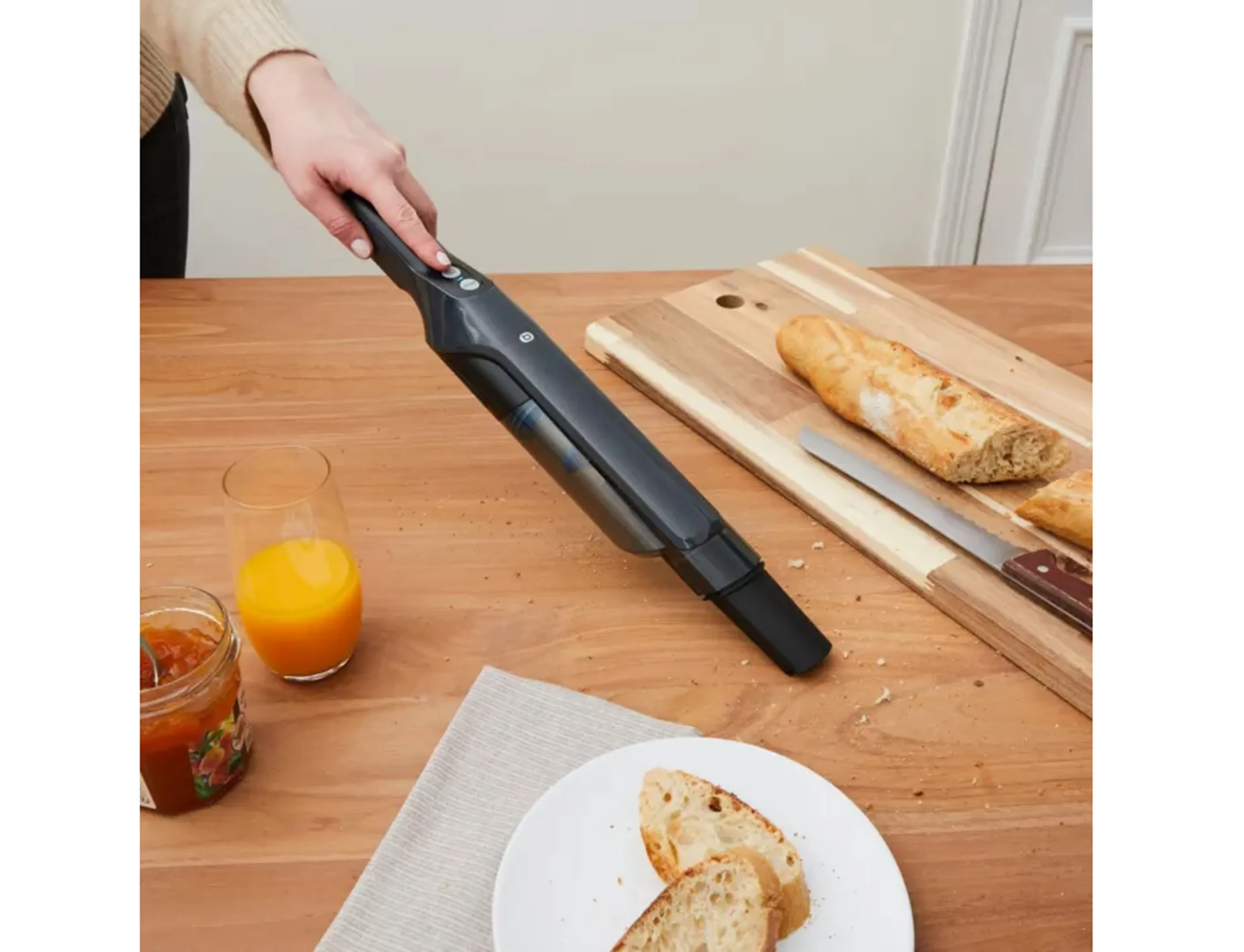 ESSENTIEL-B EMA 108 Quick Power Tischstaubsauger - Schwarz image