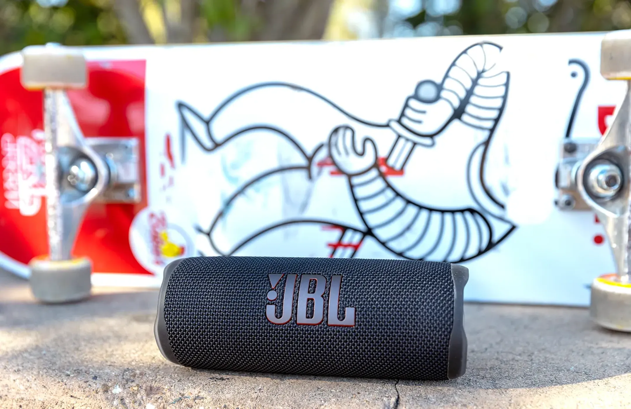 JBL Flip 6 Bluetooth-Lautsprecher - Schwarz image