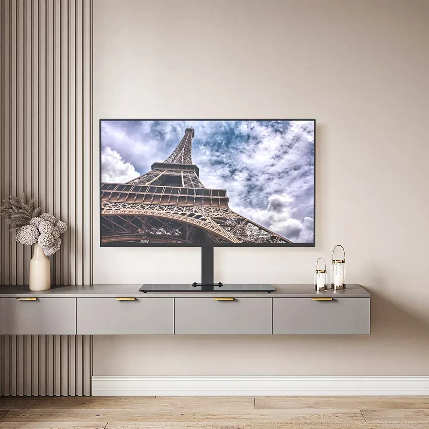 Meuble TV Boho En Bois - Support Jusqu'à 65" - 150x35x45,5 Cm - Portes En Rotin, Tiroir Et Passe-Câble - GIANTEX