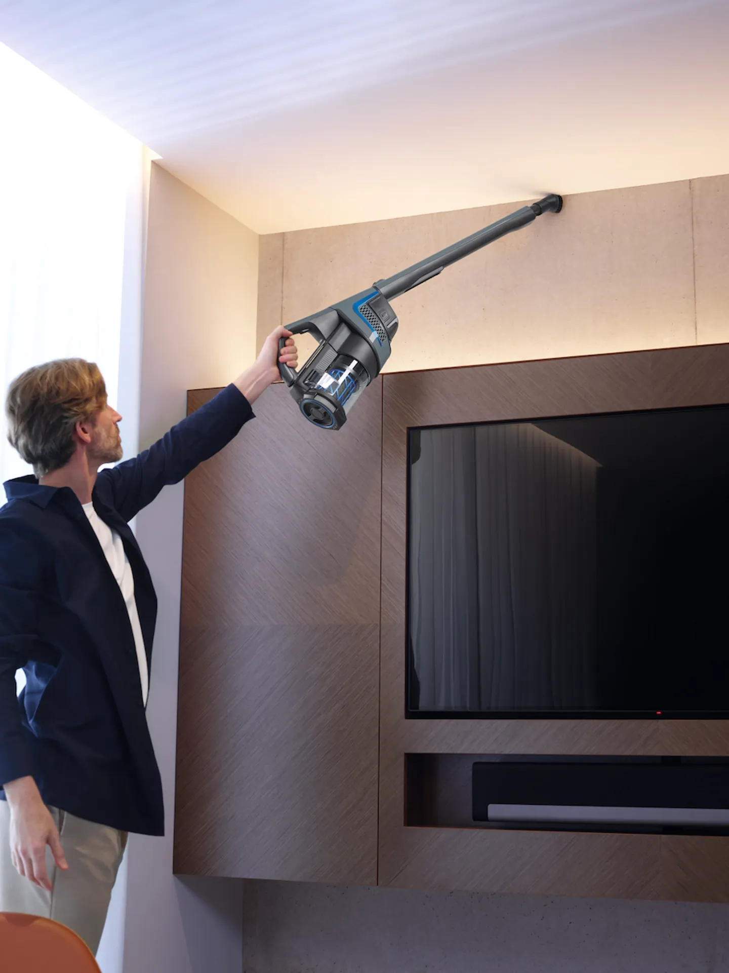 Miele Upright Vacuum Cleaner Triflex HX1 Active Grey HIFI international