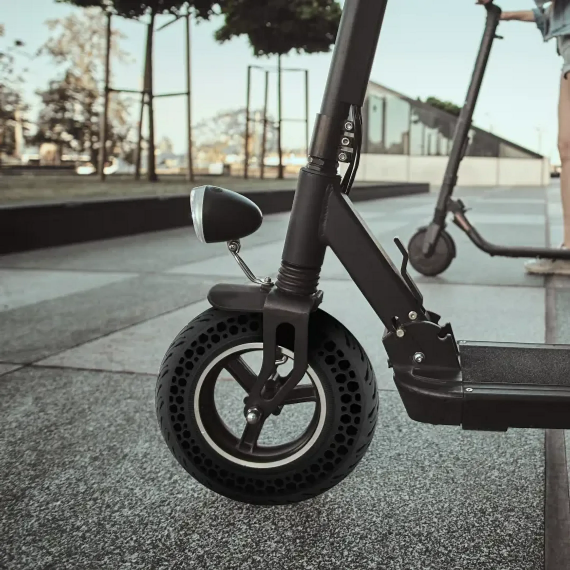 Urban Moov 10"-Vollgummireifen für Elektroroller image