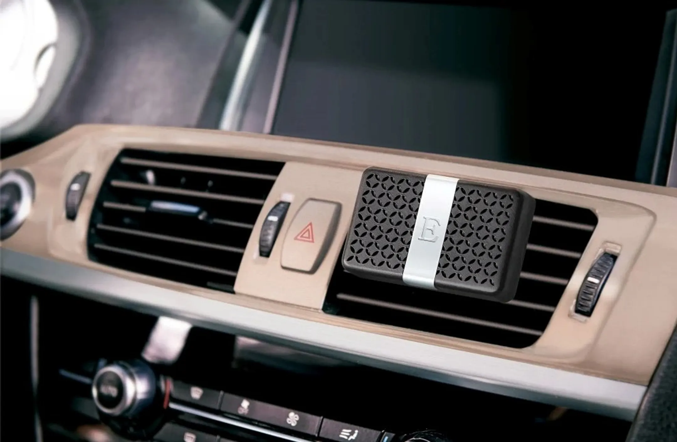 ESTEBAN Diffuseur de voiture rechargeable Ylang-Ylang image