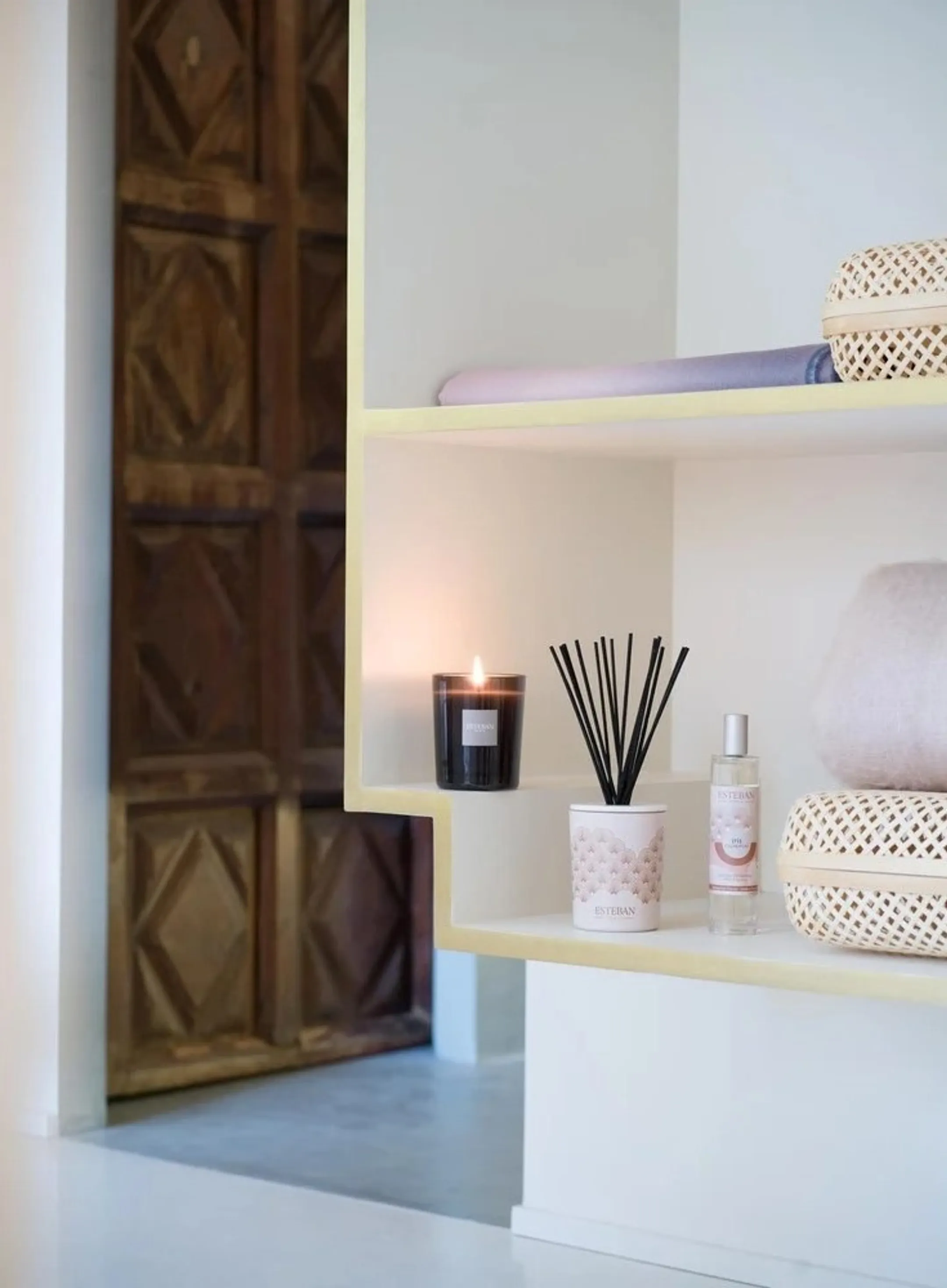 ESTEBAN Duftkerze Nachfüllbare 180g Iris Cachemire image