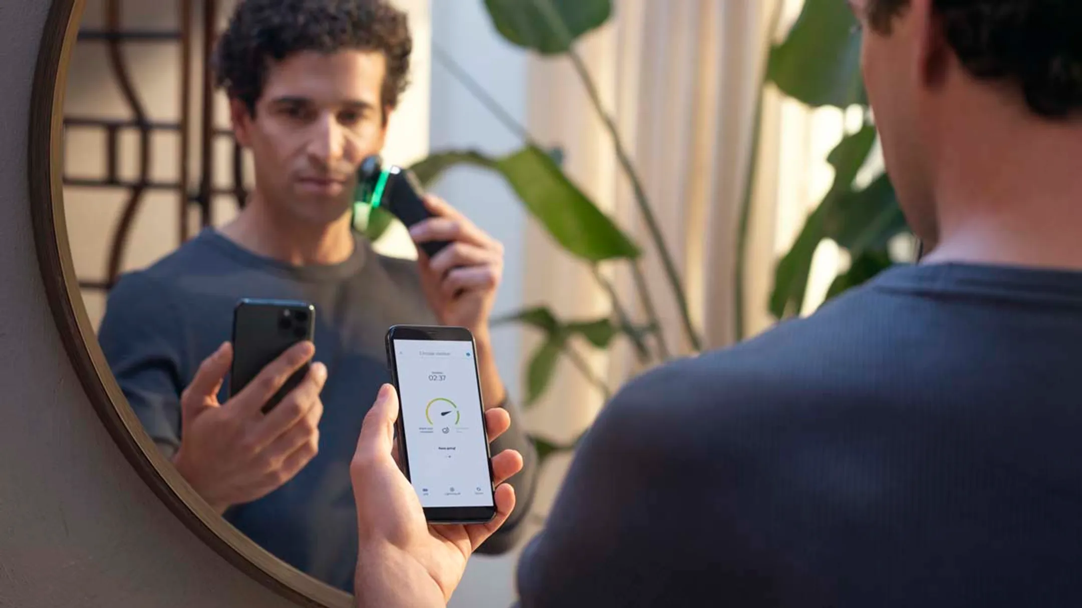 Philips Electric shaver Series 9000 S9986/55 SkinIQ image