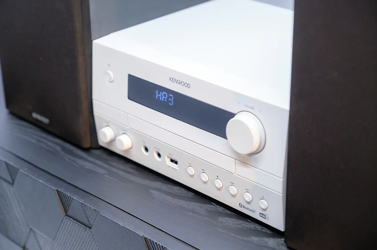 Kenwood M-822DAB Blanc - Chaîne Hifi - LDLC | Muséericorde