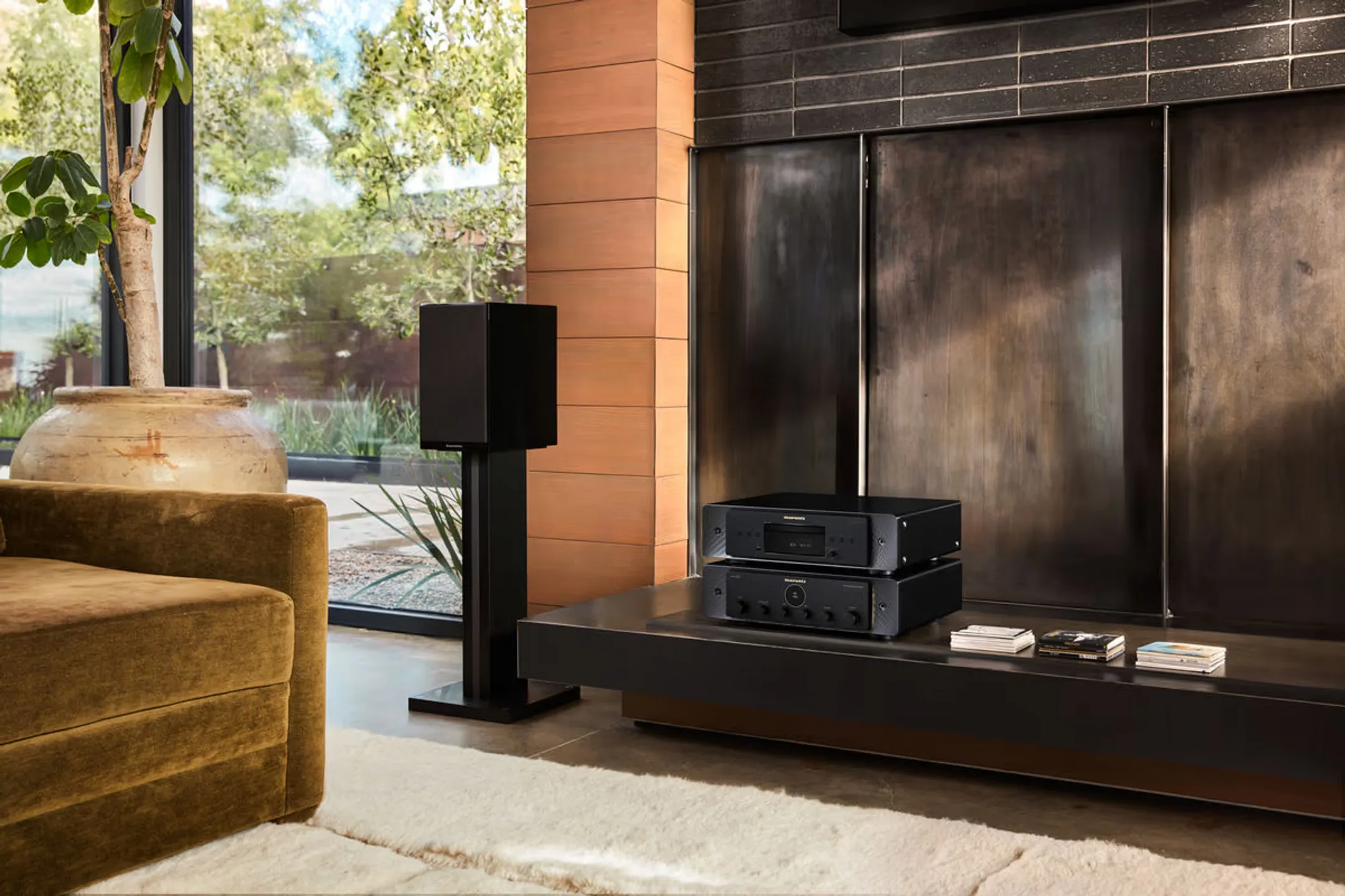 Marantz CD60/N1B CD Player - Black image