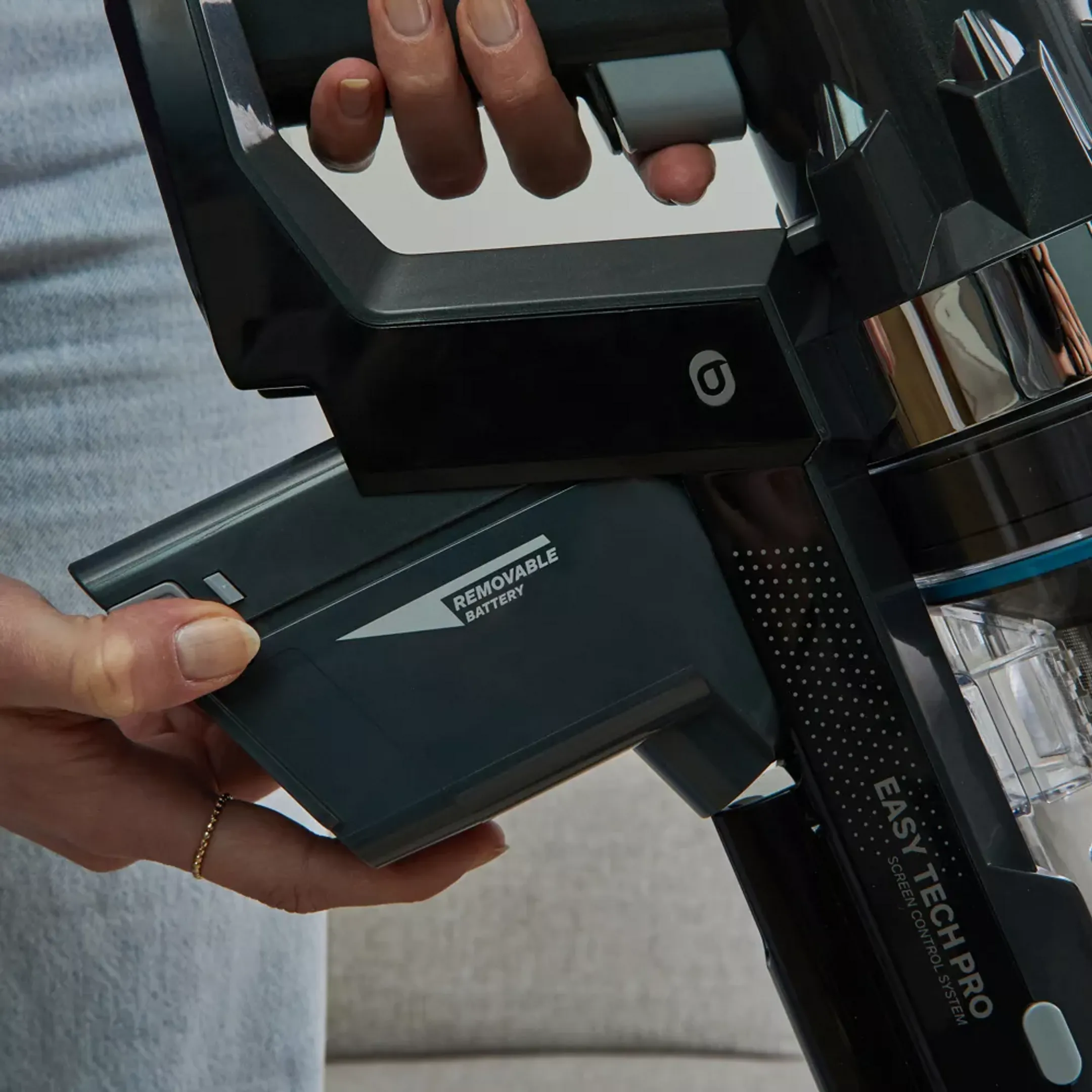 ESSENTIEL-B Cordless Vacuum Cleaner - EAMU 288 Easy Tech pro image