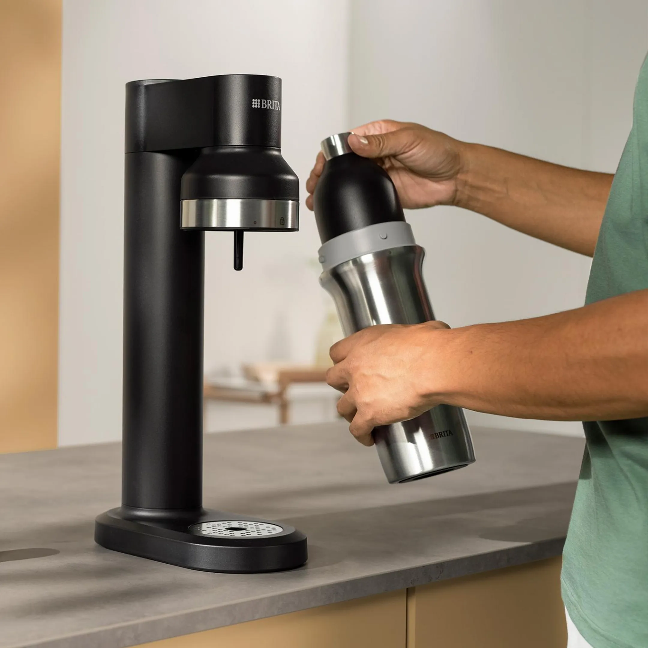 Brita Machine à boisson pétillante SodaTRIO Noir - 1046729  image