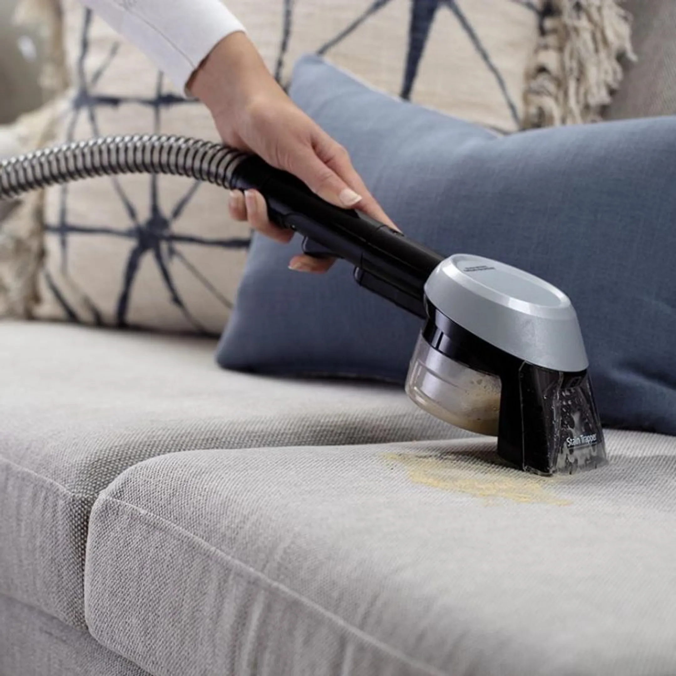 Bissell SpotClean Pet Plus Reiniger image