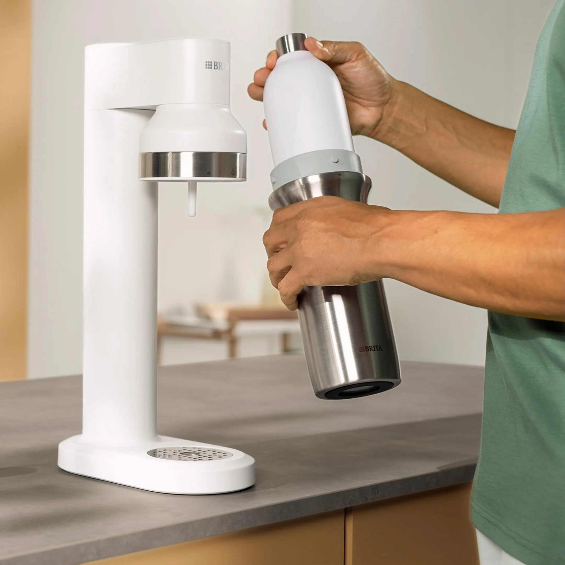 Brita Isothermal bottle SodaTRIO White - 1046735 image