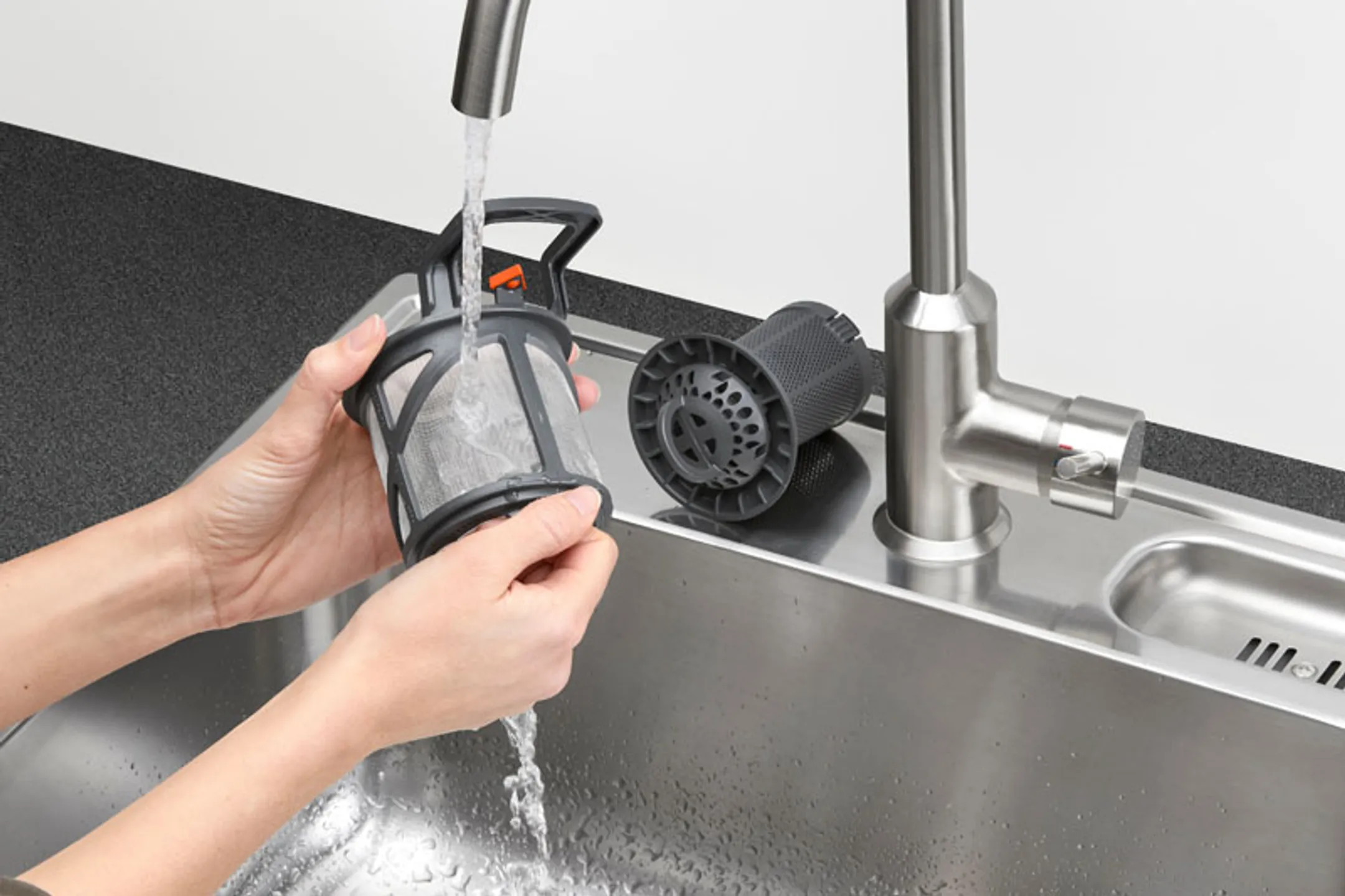 AEG Lave-vaisselle Serie 6000 SatelliteClean FFB64627ZW image