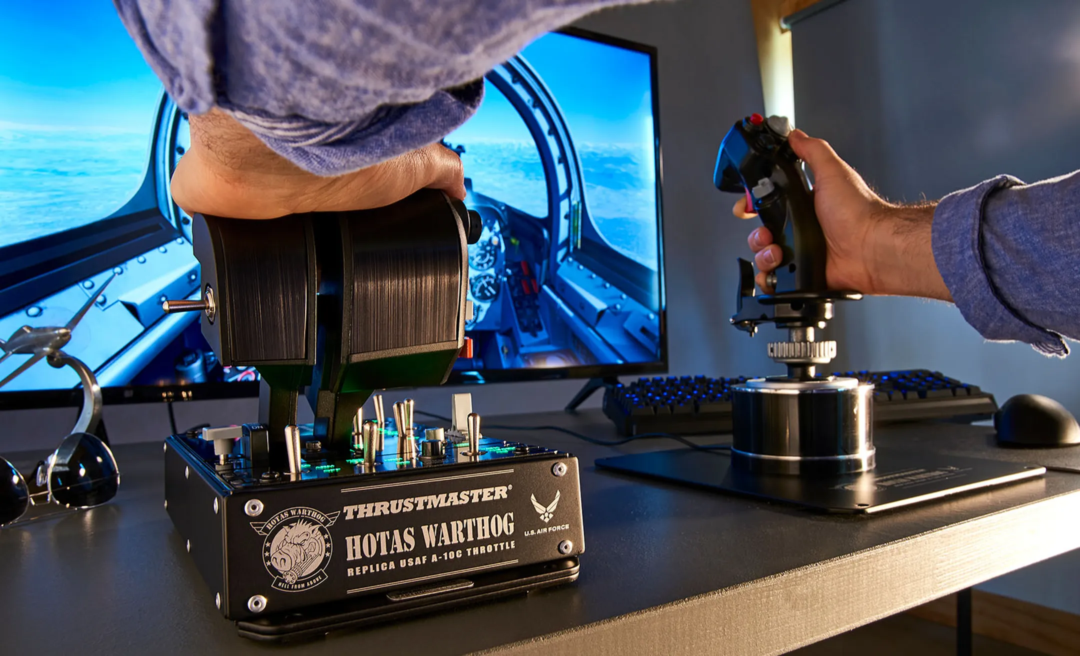 Thrustmaster Joystick & Throttle Hotas Warthog - Black image