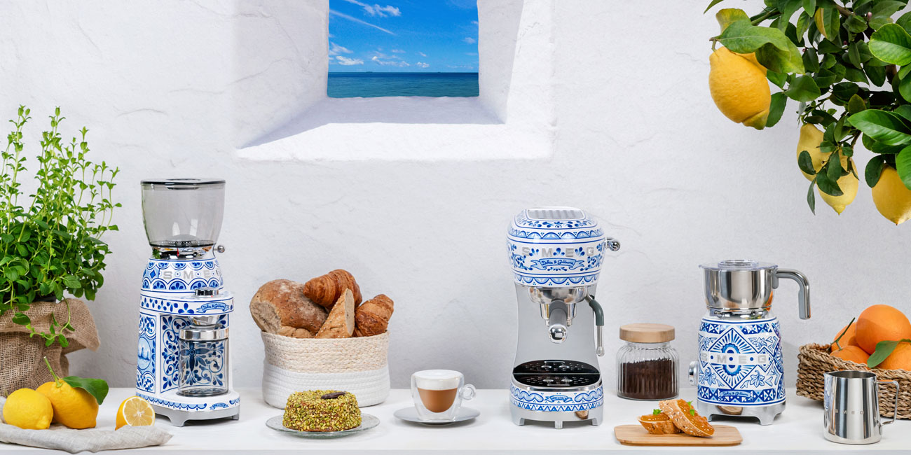 Smeg Coffee grinder CGF01DGBEU Edition Dolce Gabbana