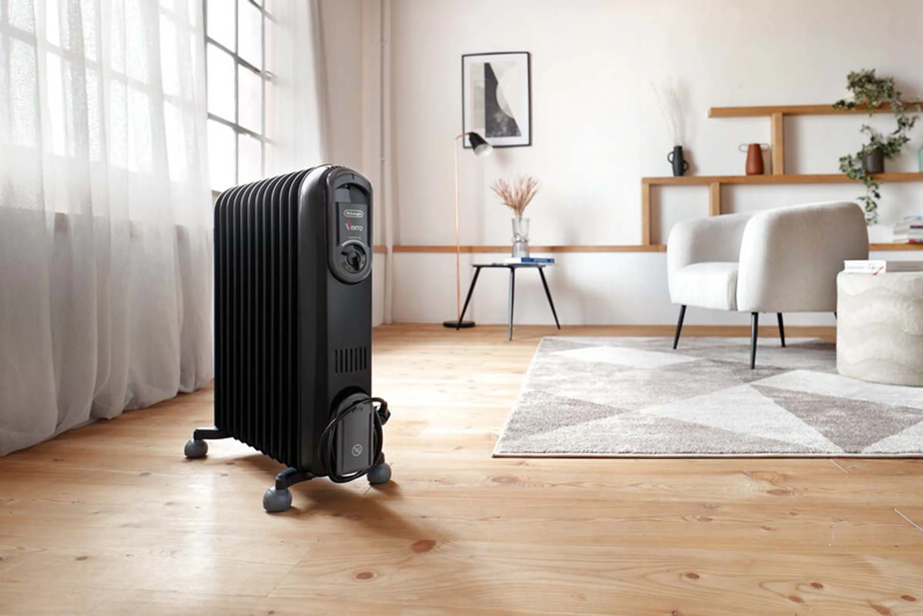 De'Longhi Oil bath radiator Vento V551225.BG - Black image