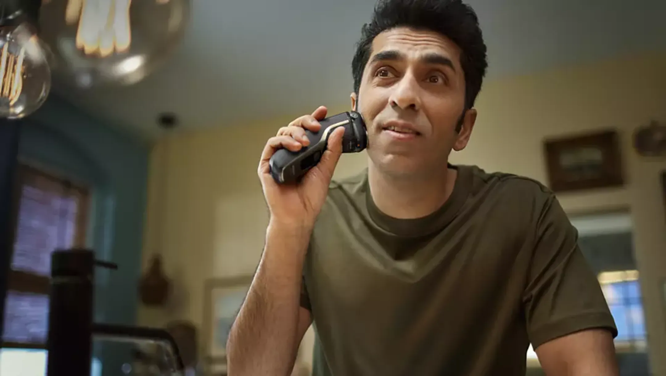 Philips Series 3000 electric shaver S3242/12 image