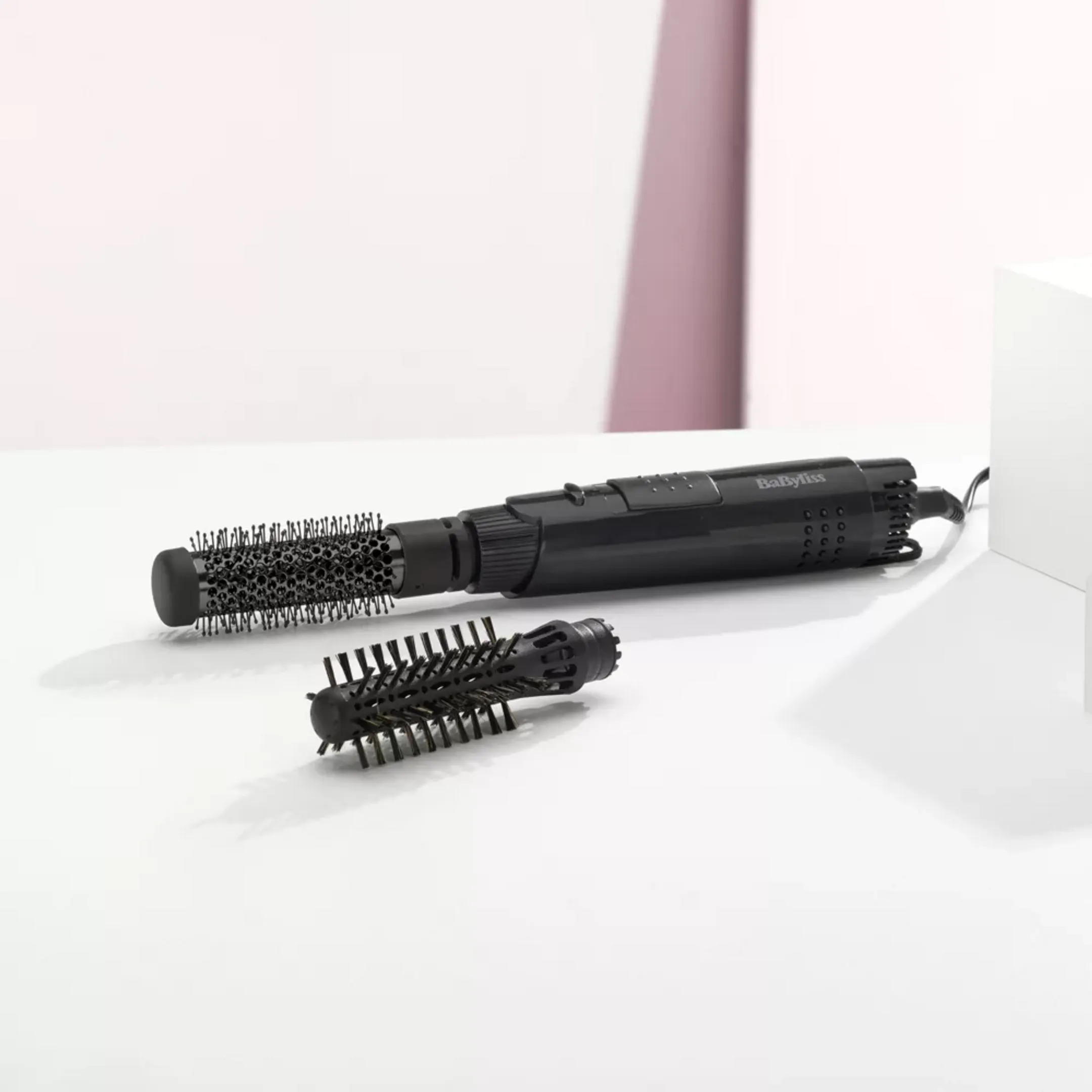 Babyliss Brosse soufflante Smooth Shape AirStyler AS86E image