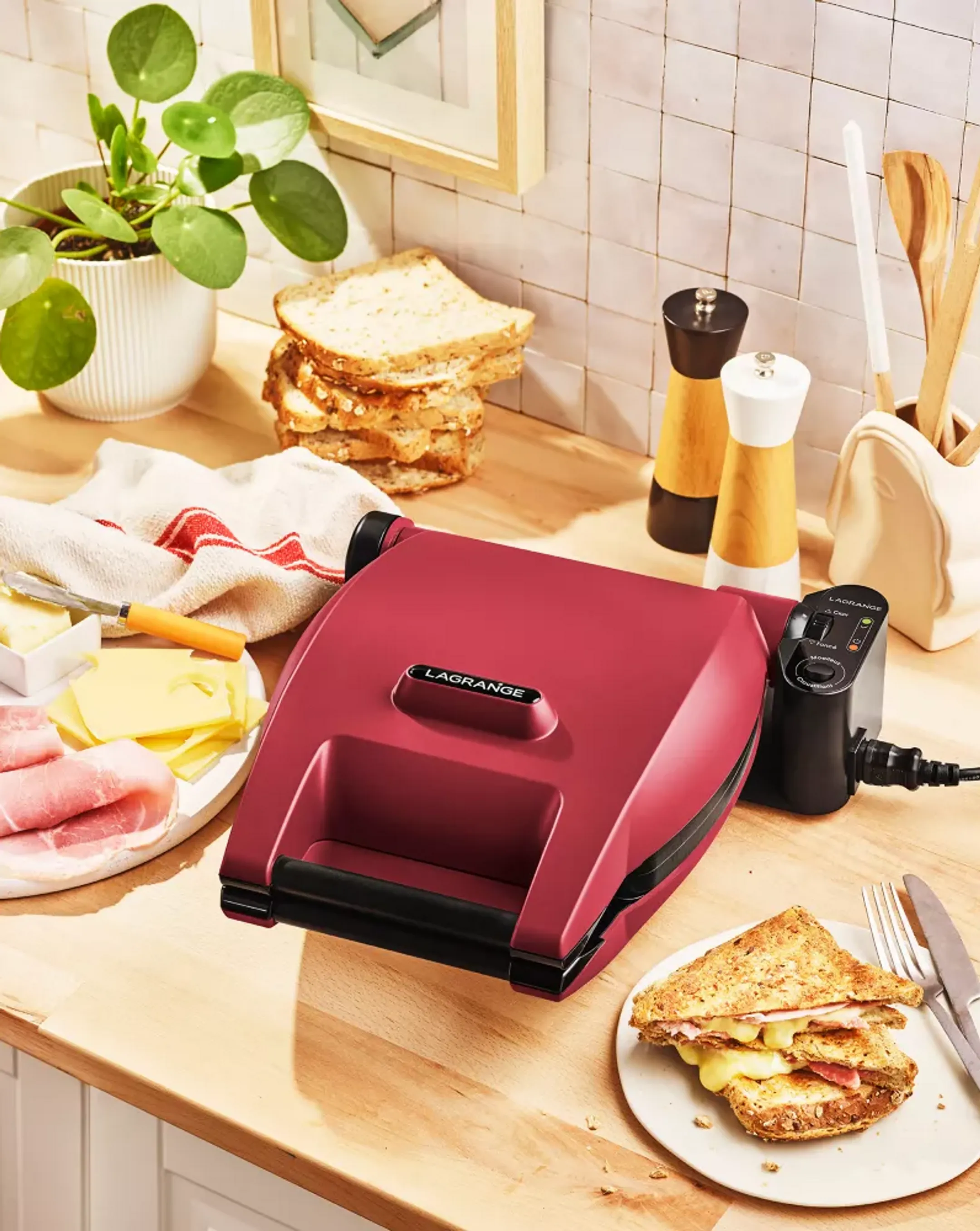 Lagrange Waffle maker Premium Gaufres - Red image