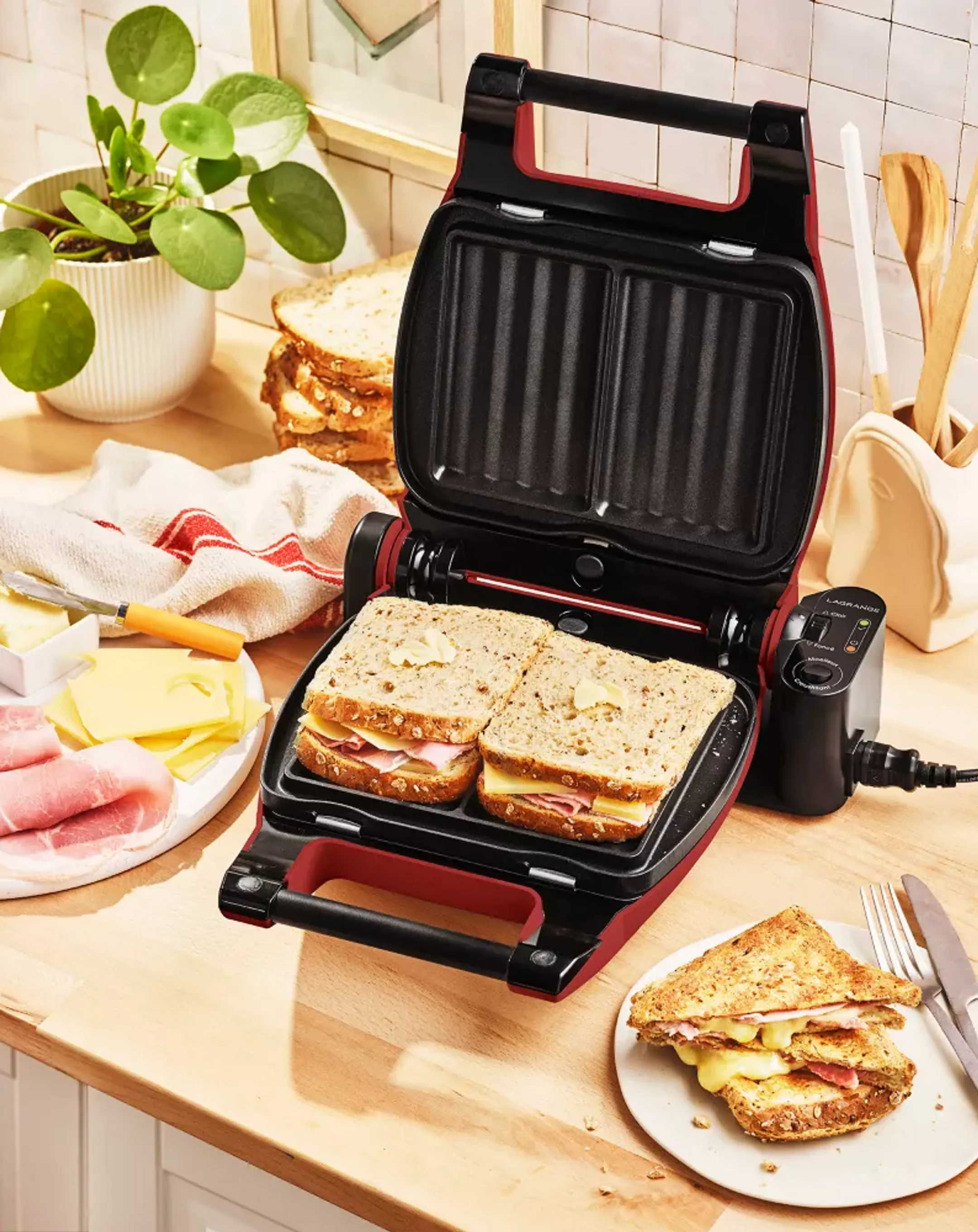 Lagrange Waffle maker Premium Gaufres - Red image
