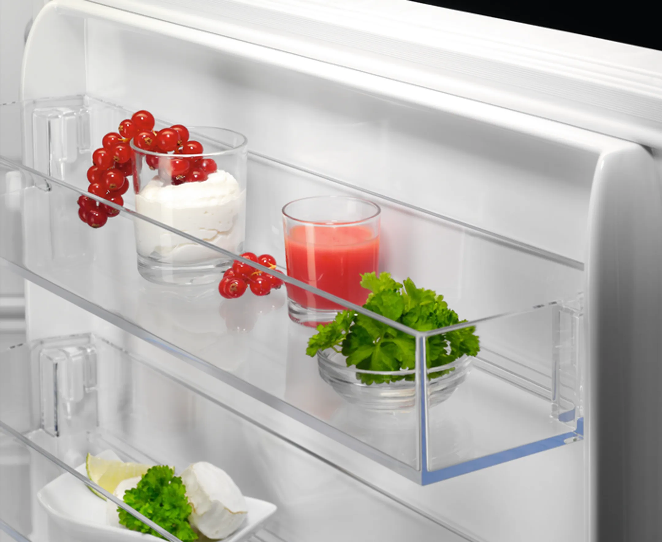 AEG Combi Frigo congélateur encastrable Serie 5000 NSC5S181EF image
