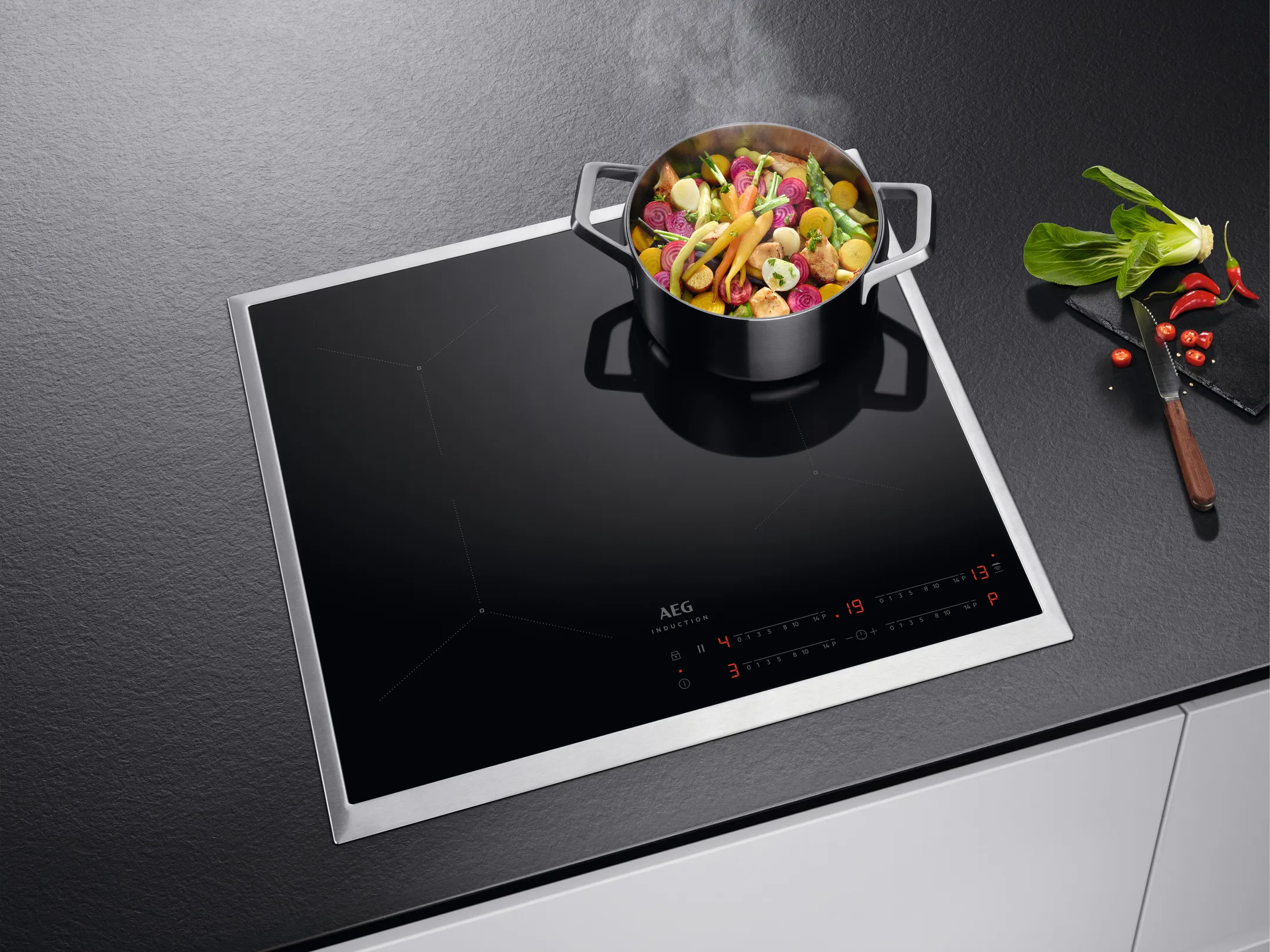 AEG Induktionskochplatte IKB64431XB Hob2Hood image